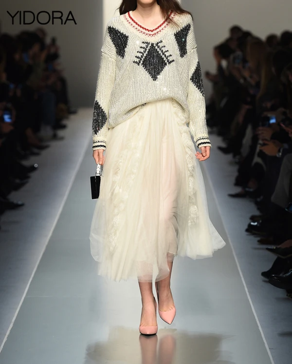 

2019 Runway Fashion Brand Designer Silk White Lace Patchwork Mesh Skirt + Wool Rhinestone V Neck Geometric Knit Sweater