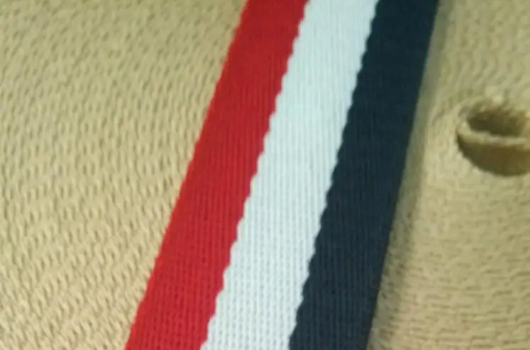 Patriotic  1"  grosgrain ribbon the listing is for 3 yards and 2 flat resin 