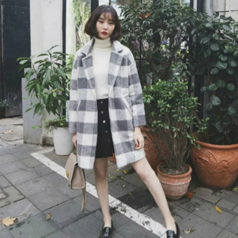 

Women Autumn Winter Plaid Straight Long Woolen Coat Plus Size Female Pocket Outer Wear Overcoat Notched Cardigan