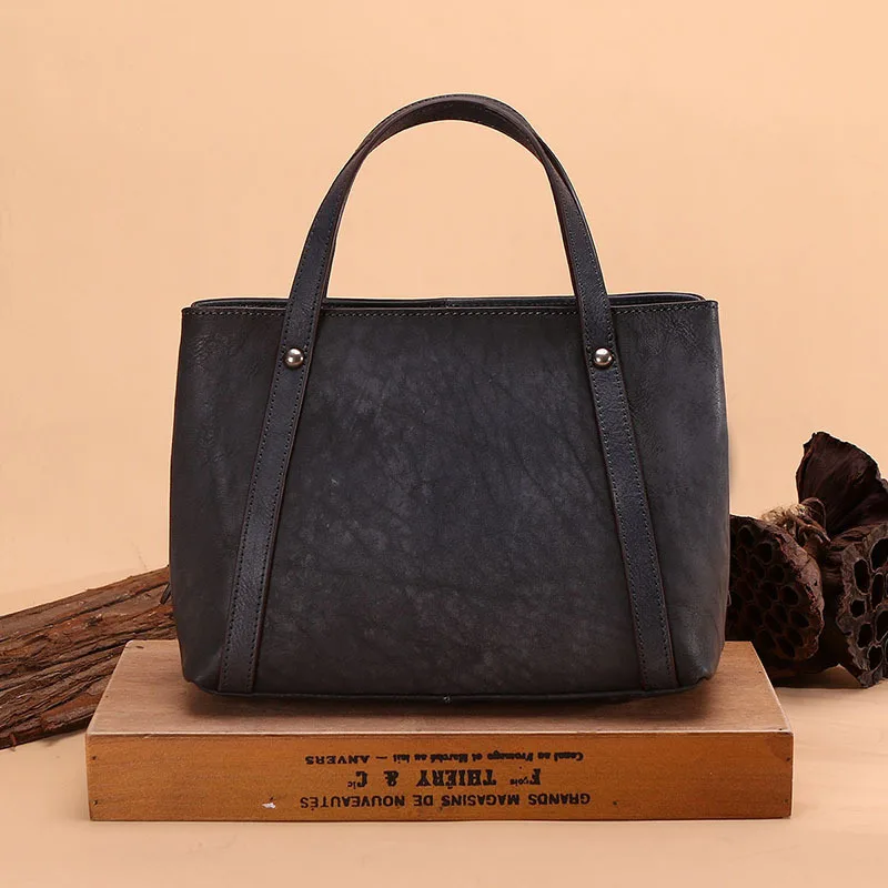 Unique solid color pillow type retro dip design luxury Genuine Leather women handbags embossed soft handle women's shoulder bags