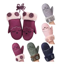 Новое поступление на зиму для маленьких мальчиков и девочек трикотажные перчатки теплые веревку полный митенки для пальцев перчатки для детей Дети