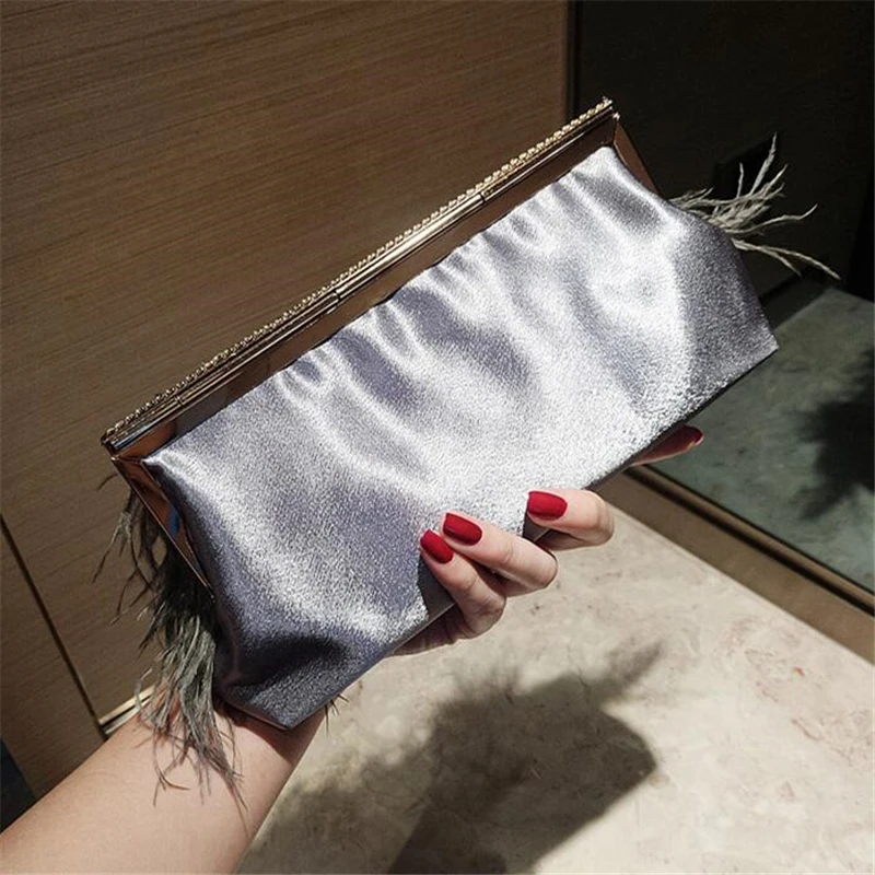 Luxury Real Ostrich Feathers Handbag Evening Bags Women's Pouch Purse Famous Brand dinner party Diamond Clutch bag For Ladies Luxury Real Ostrich Feathers Handbag Evening Bags Women's Pouch Purse Famous Brand dinner party Diamond Clutch bag For Ladies