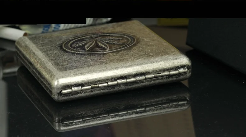 

5pcs/lot wholesales antique silver smoking tobacco metal cigarette case thin vintage cigarette holder box for 20 pcs cigarettes