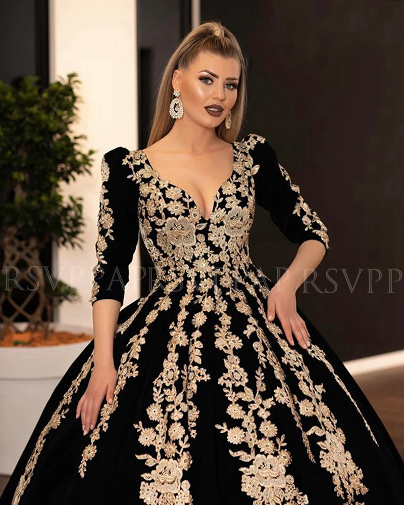 Long Evening Dresses Gorgeous Ball Gown 3/4 Long Sleeve V-neck Arabic Gold Lace Velvet Black Women Formal Evening Gowns