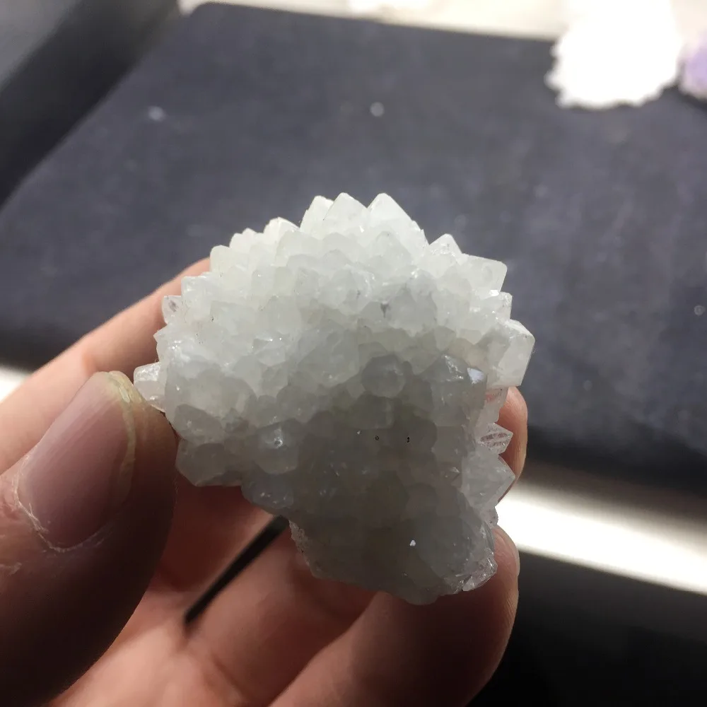

36g Natural Clear Healing Quartz Crystal Point Wand Clear and Whtie Cluster Specimen Rough Minerals good Price Sale