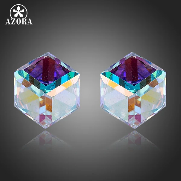AZORA Charming Attractive Gradual Change Stellux Austrian Crystal Cube Stud Earrings TE0160 AZORA Charming Attractive Gradual Change Stellux Austrian Crystal Cube Stud Earrings TE0160