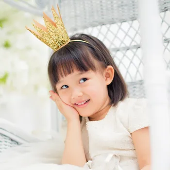

30pcs/lot Girl Lovely Glitter Tiara Hat Shining Party Hat For Children