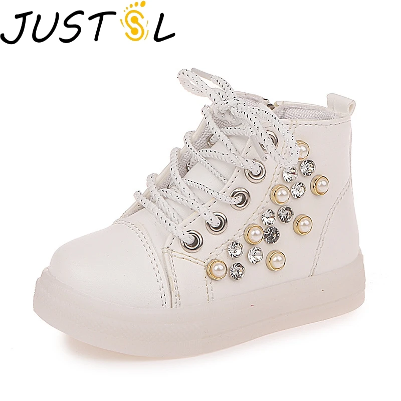 JUSTSL 2018 الخريف أزياء الأطفال عارضة ضوء حذاء للأطفال الراين اللؤلؤ LED أحذية لينة أسفل الفتيات أزياء رياضية JUSTSL 2018 الخريف أزياء الأطفال عارضة ضوء حذاء للأطفال الراين اللؤلؤ LED أحذية لينة أسفل الفتيات أزياء رياضية