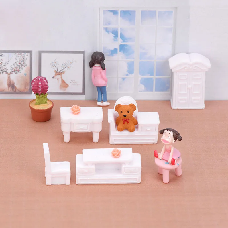 

5 Pcs/Set Wardrobe furniture Set Model Statue Figurine Ornament Miniatures Home DIY Decor