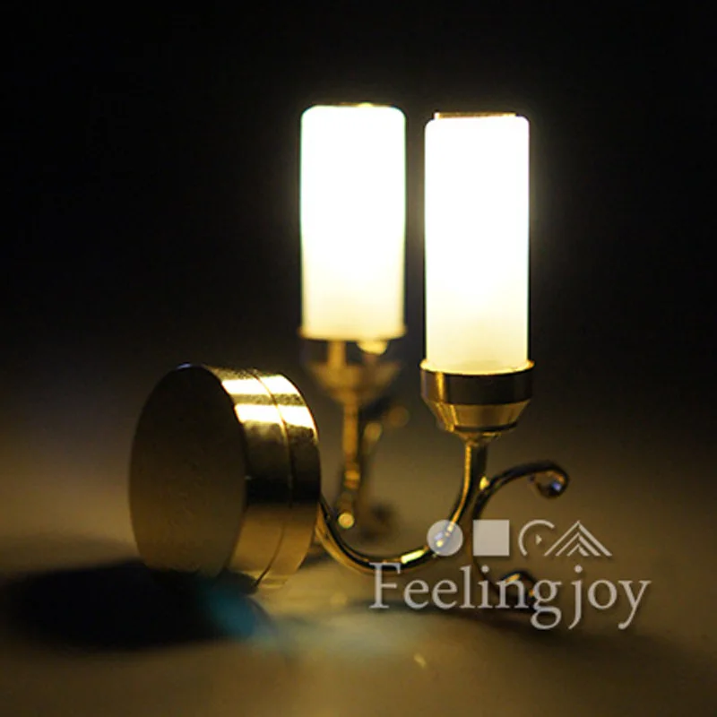 

1/12 Scale Miniature Dollhouse Frosted Glass Wall Lamp Pretend Play Doll Furniture Toy Accessories