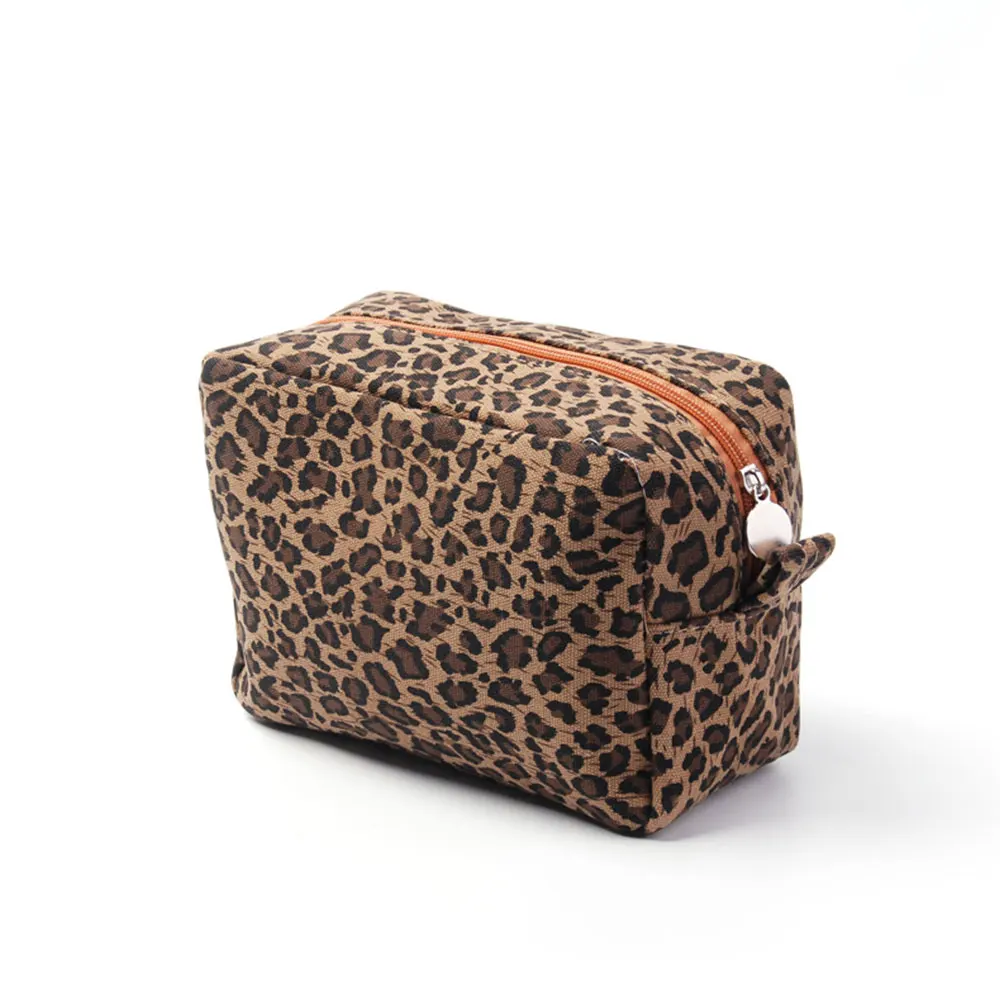 

Fashion Make Up Bag Women Soft Canvas Leopard Travel Hanging Ladies Toiletry Cosmetic Bags and Cases Zipper Pouch Free Shipping