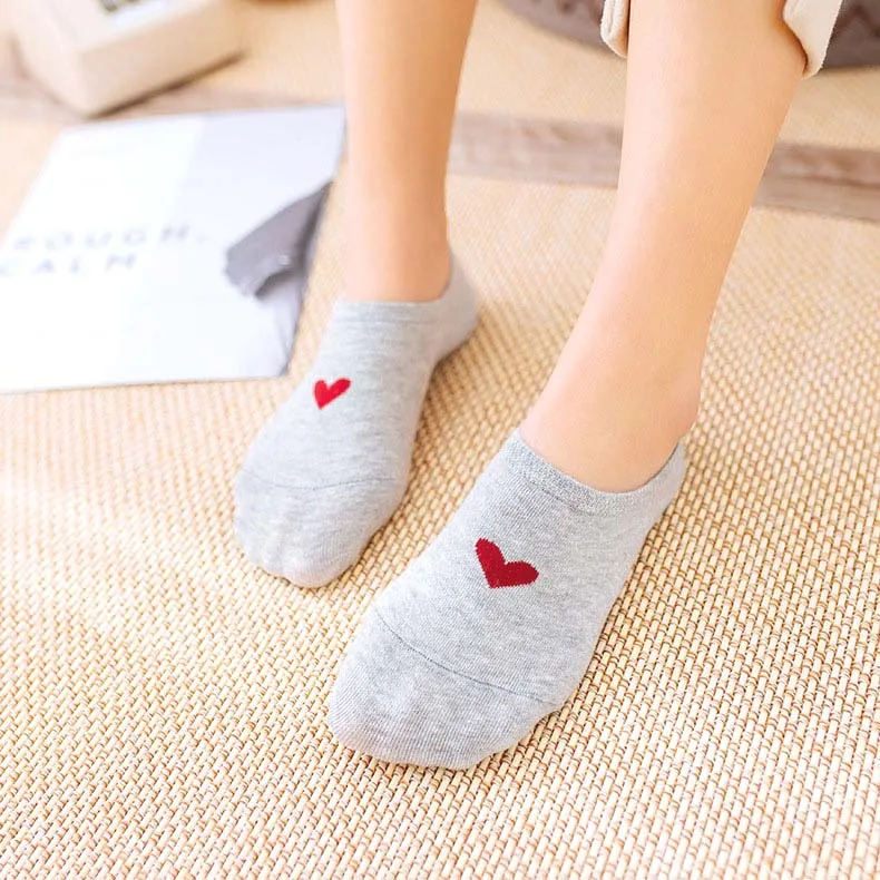 

Women Socks Non-slip Silicone Women Invisible Socks Cotton Shallow Mouth Candy Colors Heart Ankle Socks