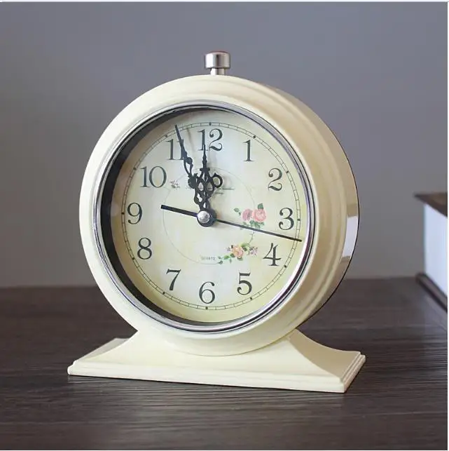 

Modern New Design Metal Mute Needle Table Alarm Mini Clock European Style Vintage Home Decoration Creative Gift Free Shipping