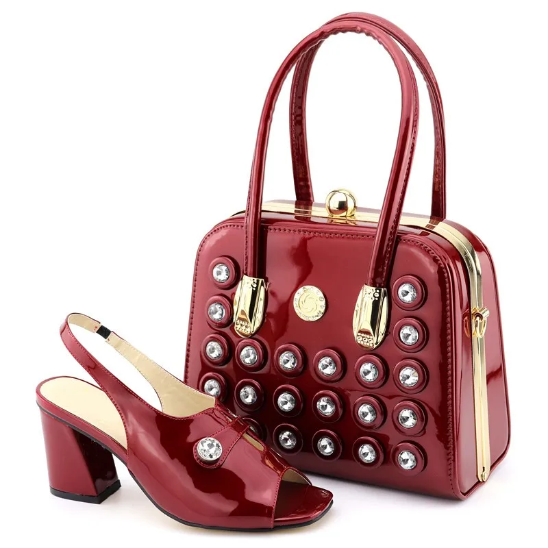 8101  RMB210 size 38-44 heel 8.6CM