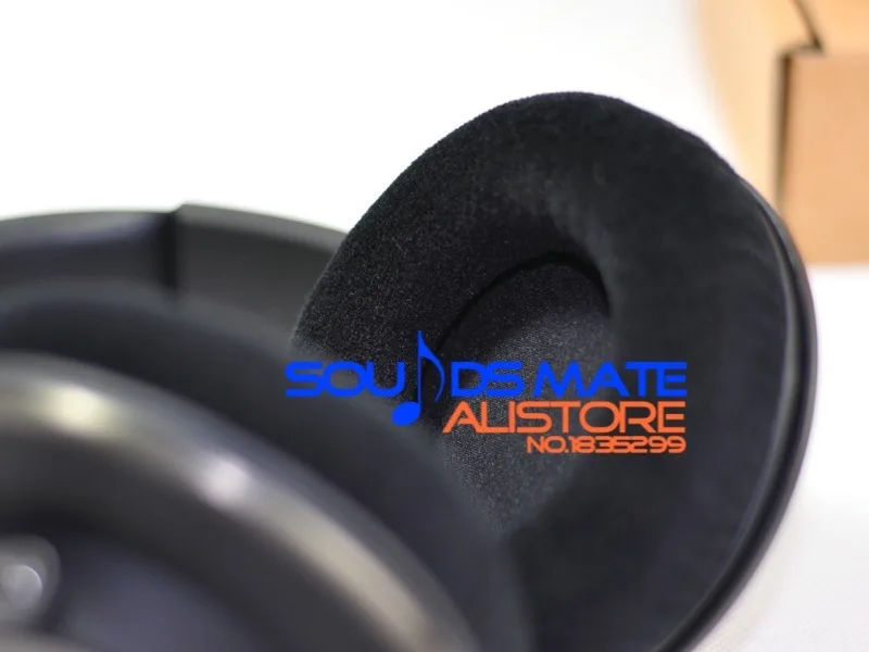 

Thick Velour Velvet Ear Pads Cushion For AKG K Series K271 K171 K240 K241 K242 K272 Studio HD MKII DF Headphones