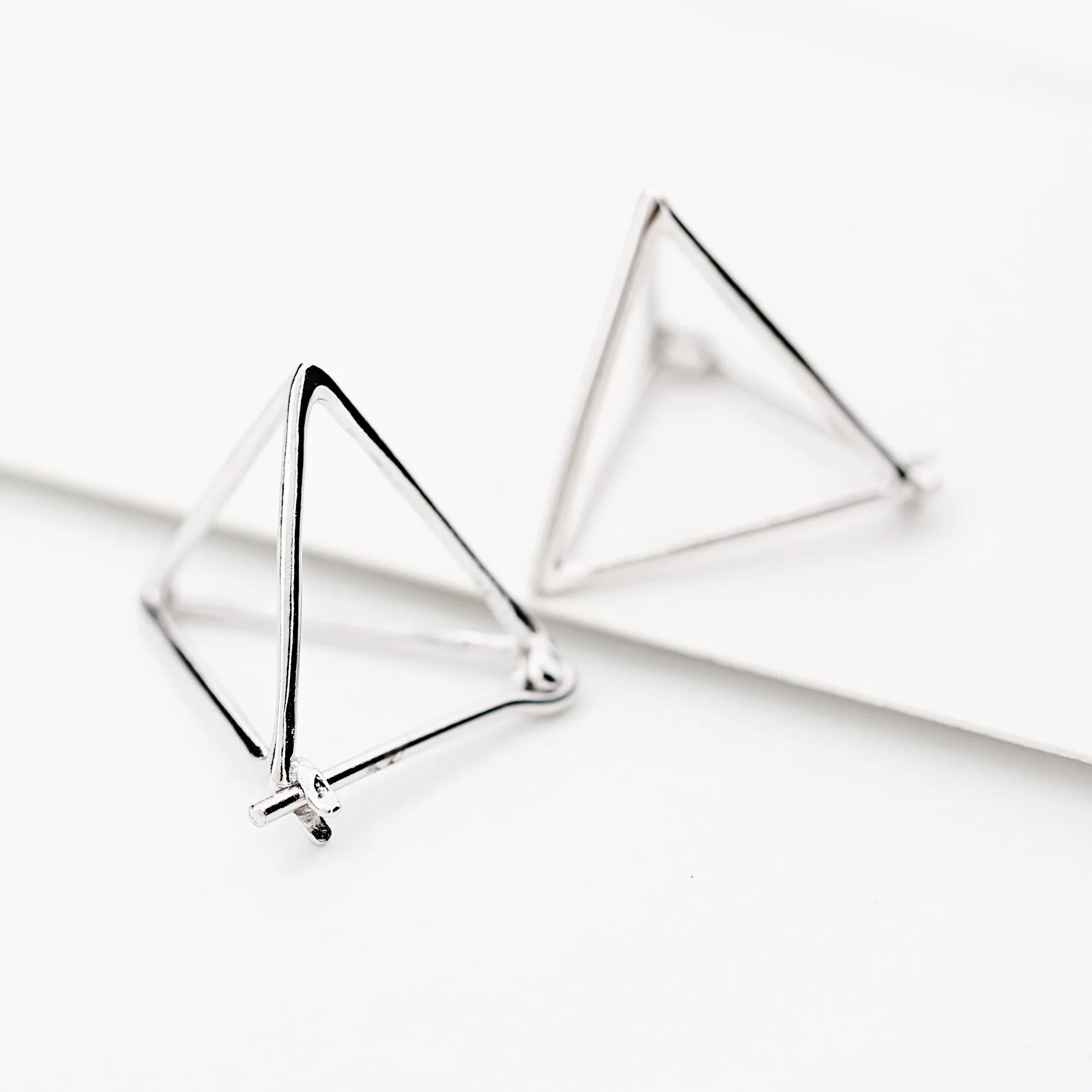 3D triangle earrings 100% 925 Sterling silver Jewelry fashion Hypoallergenic Stud earrings for women gift