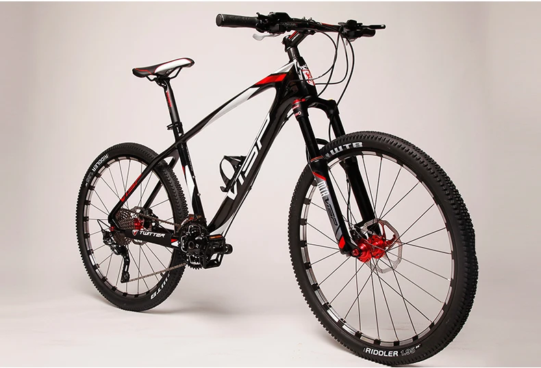 Discount 26 / 27.5 inch carbon fiber mountain bike bike XT 30/33 speed forklift brake mountain bike carbon fiber frame off road 27 Discount 26 / 27.5 inch carbon fiber mountain bike bike XT 30/33 speed forklift brake mountain bike carbon fiber frame off road 27