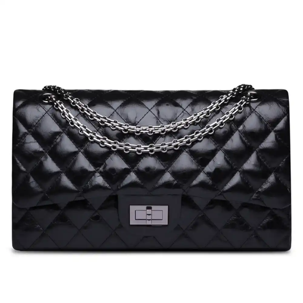 quilted purse designer