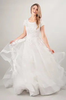

2019 New A-line Lace Tulle Modest Wedding Dresses With Cap Sleeves Jewel Neck Religious LDS Wedding Gowns Custom Made