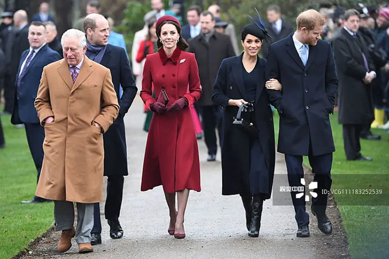 Новое поступление; красное шерстяное пальто принцессы Kate; Модное теплое двубортное пальто с отложным воротником