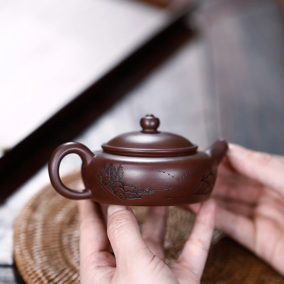Чайный горшок Yixing, известный ручной, сырой руды, фиолетовый и Чжу, пейзаж, плоский чайник, чай кунг-фу, есть домашний Настой чайника