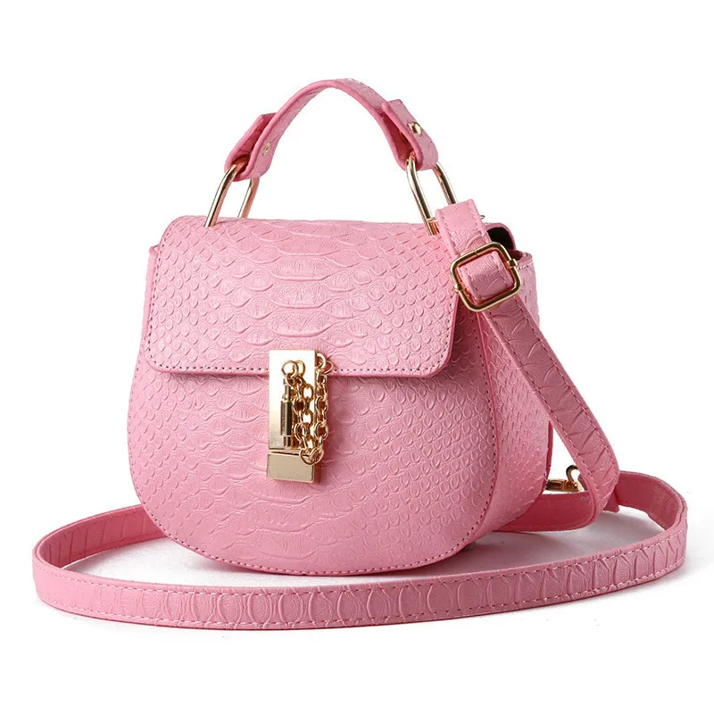 Be Smart on Buying Womens Handbags Online! Be Smart on Buying Womens Handbags Online!