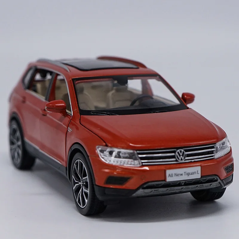 Высокая симуляция 1/32 масштаб Tiguan L легированная модель автомобиля Muaical мигающая литая под давлением металлическая модель детские игрушки