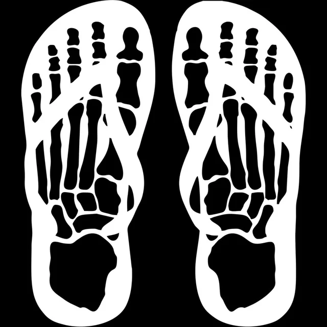 5.8cm*14.2cm A pair Flip Flops Skeleton Skull Feet Stickers Motorcycle