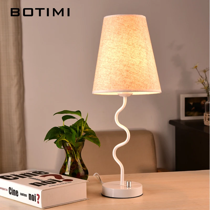 

BOTIMI American style table lamp for bedroom Fabric table lamps modern simple deco bedside light black white E27 dest lampara
