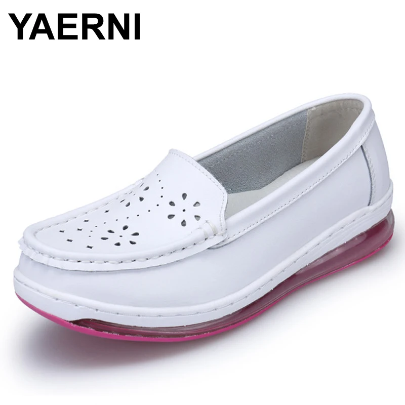 

YAERNI 2017 Four Seasons Woman Pure white cutouts Comfortable Nurse shoes women Platform soft Air cushion casual genuine shoes