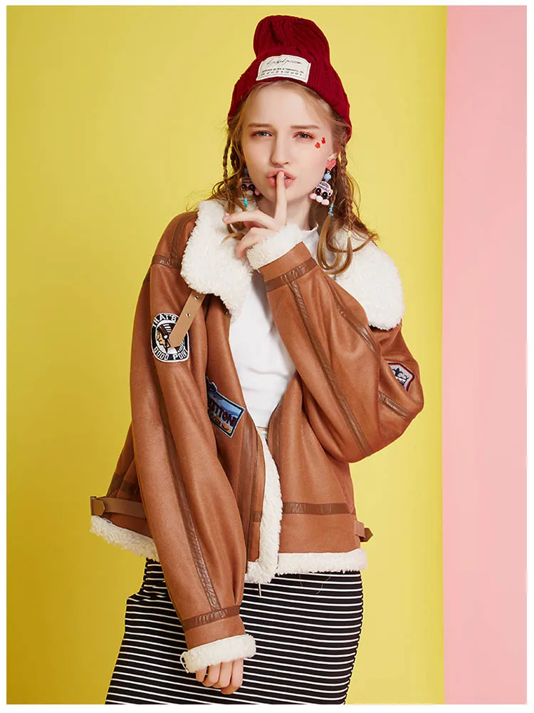 

Faux Sheepskin Coat Women Suede Jacket Short Fur Korean Lamb Locomotive Fashion Fur Warm Leather Jacket AA-374