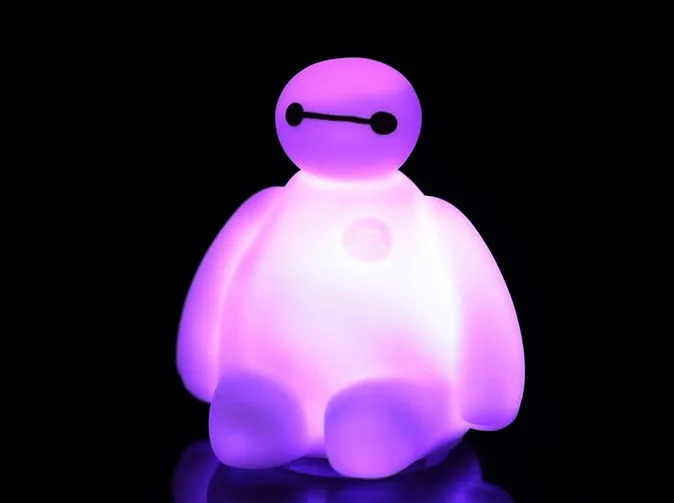 Фирменная Новинка Цвета изменение Творческий мультфильм Baymax СВЕТОДИОДНЫЙ Ночник светильник украшения ночник, отличный подарок для детей