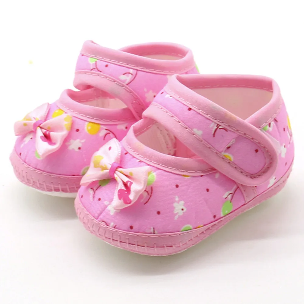 Детская обувь для младенцев; обувь для девочек в горошек с кружевом и мягкой подошвой; Теплая Повседневная обувь на плоской подошве для новорожденных; нескользящая подошва для первых шагов; BTTF