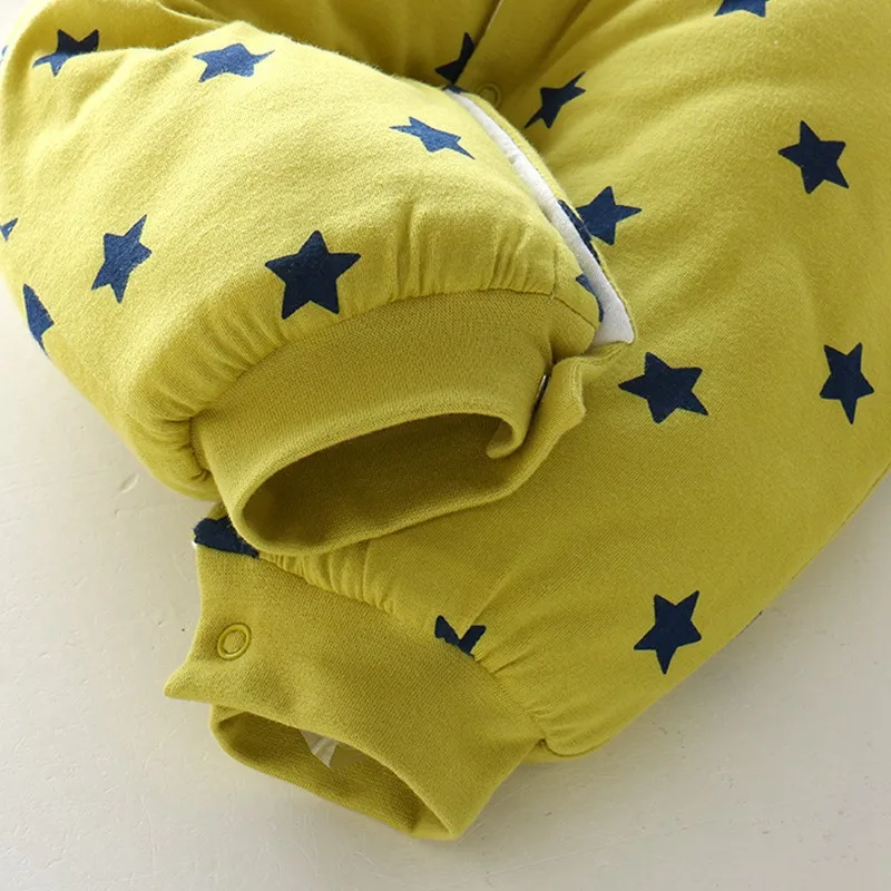 CROAL CHERIE 60-100cm Fashion Star Printing Baby Girl Winter Clothes Hooded Warm Newborn Romper Baby Costume Christmas Costume (9)