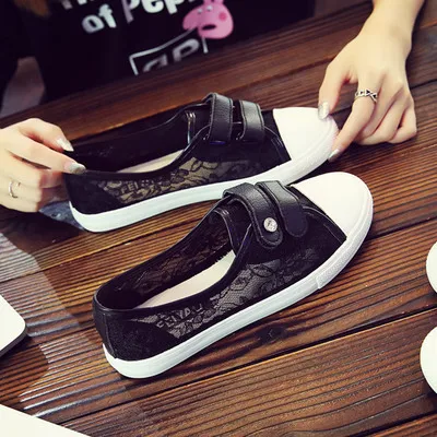 

2018 new summer mesh breathable canvas shoes wild Korean version of the small white shoes students hollow female shoes