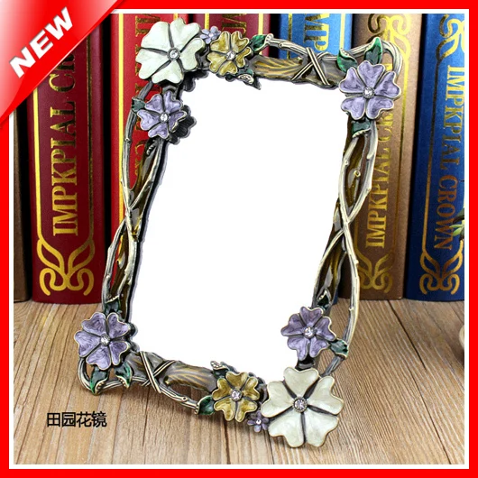 

Wholesale Vanity Makeup Mirror Retro Table Standing Mirror In Bedroom Dressing Framed Mirror Beauty Decorative Cosmetic Mirror