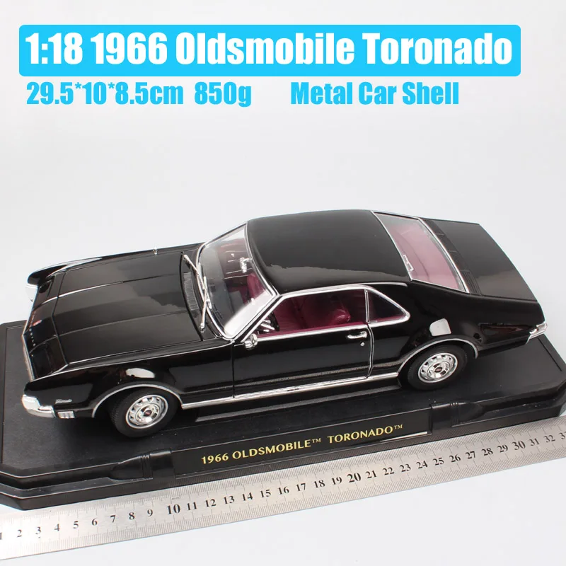 Beste 1 18 grote schaal luxe klassieke vintage Jarigen mobiele Toronado 1966 GM Diecasts Toy Voertuigen metalen model auto thumbnail van kids jongen