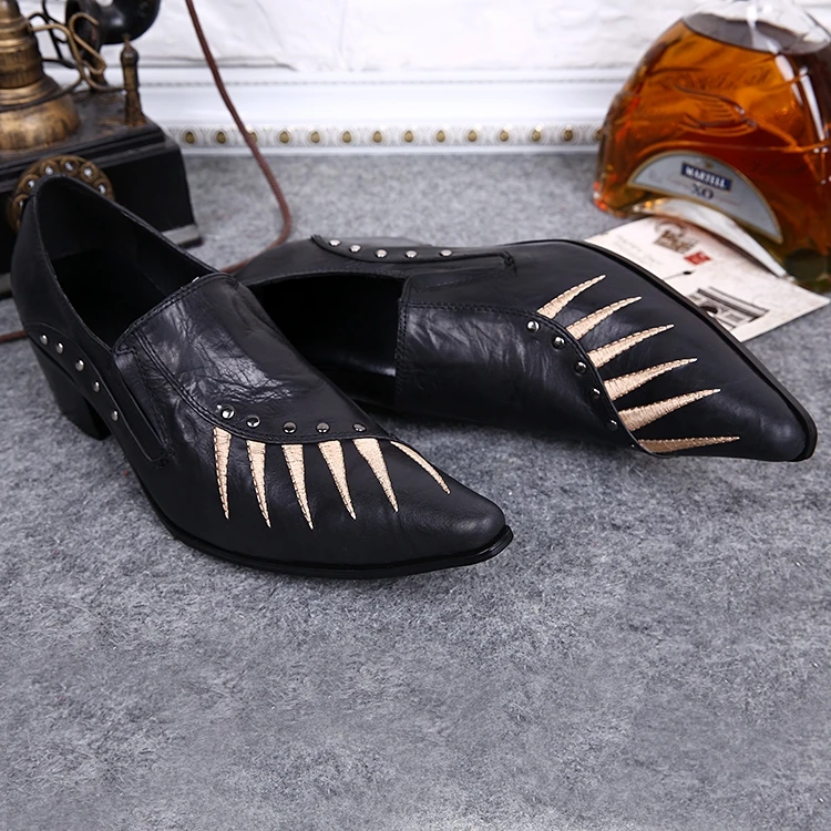 Модные мужские кожаные туфли с вышивкой мужские туфли в деловом стиле с острым носком Mocasines Hombre; оксфорды без застежки; Мужская официальная обувь