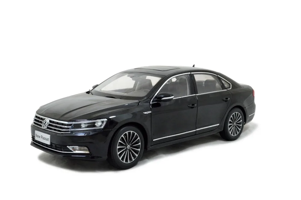 Volkswagen-New-Passat-2016_BK_01