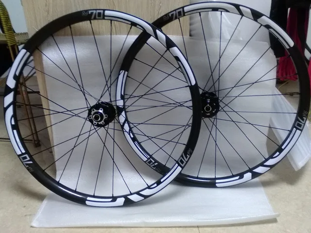 Cheap free shipping Carbon wheels mtb wheels bike wheels  26in wheel 