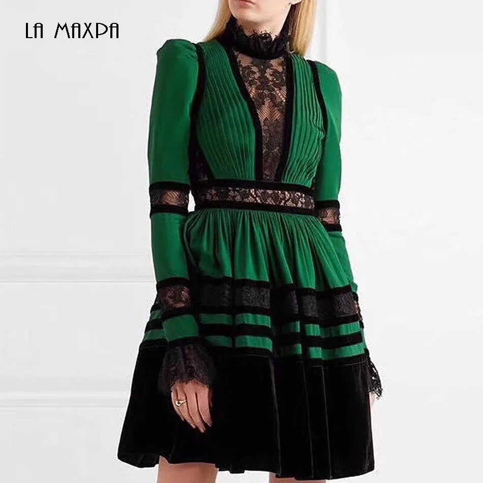 

2019 new high quality dress autumn fashion green stand fluffy long sleeve lace stitching ruffled pleated retro club party dress