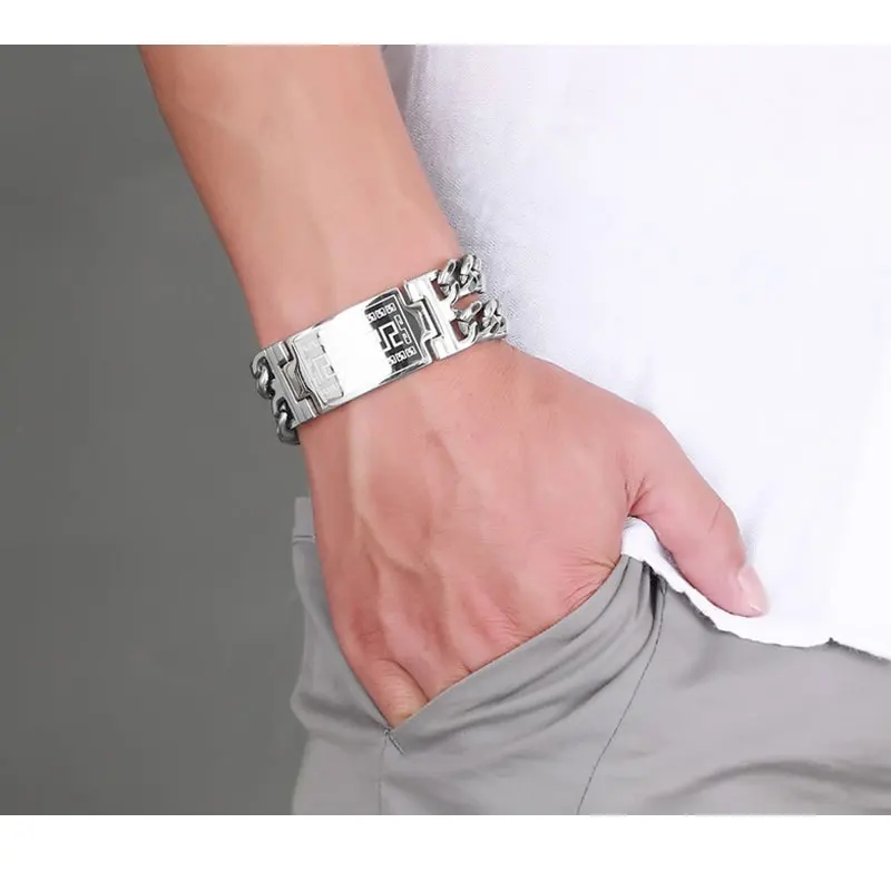 

Fashion Men's Stainless Steel bracelets Great Wall Pattern Golden Men Metal Bracelet Cuff Bracelet Jewelry
