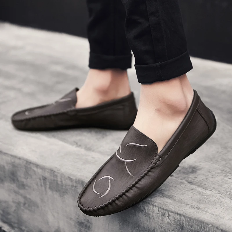 

2019 Fashion Trendy Men Shoes Comfortable Light Walking Driving Shoes Non-slip Wear Resistant Driving Shoes Slip-on Casual Shoes
