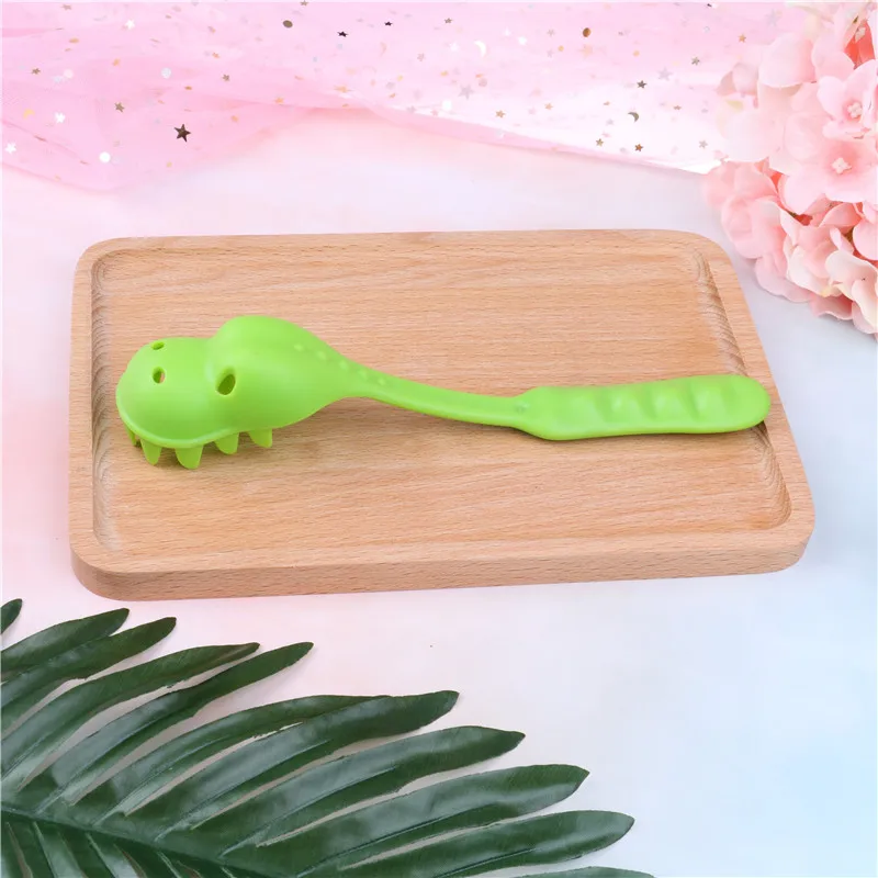 

Creative dinosaur pasta scoops Noodle spoon dinosaur skull tooth shape PP material handle spaghetti spoon cooking tools