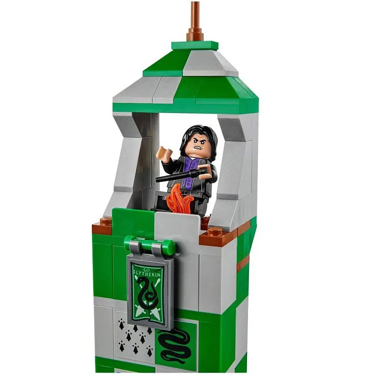 LEGO Harry Potter Quidditch Match 75956 (4)
