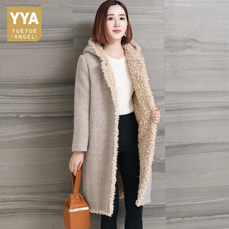 

Sheep Shearing Wool Coat Hooded Real Fur Coat Long Winter Warm Fur Jacket Women Natural Lamb Fur Liner Overcoats Plus Size 4XL
