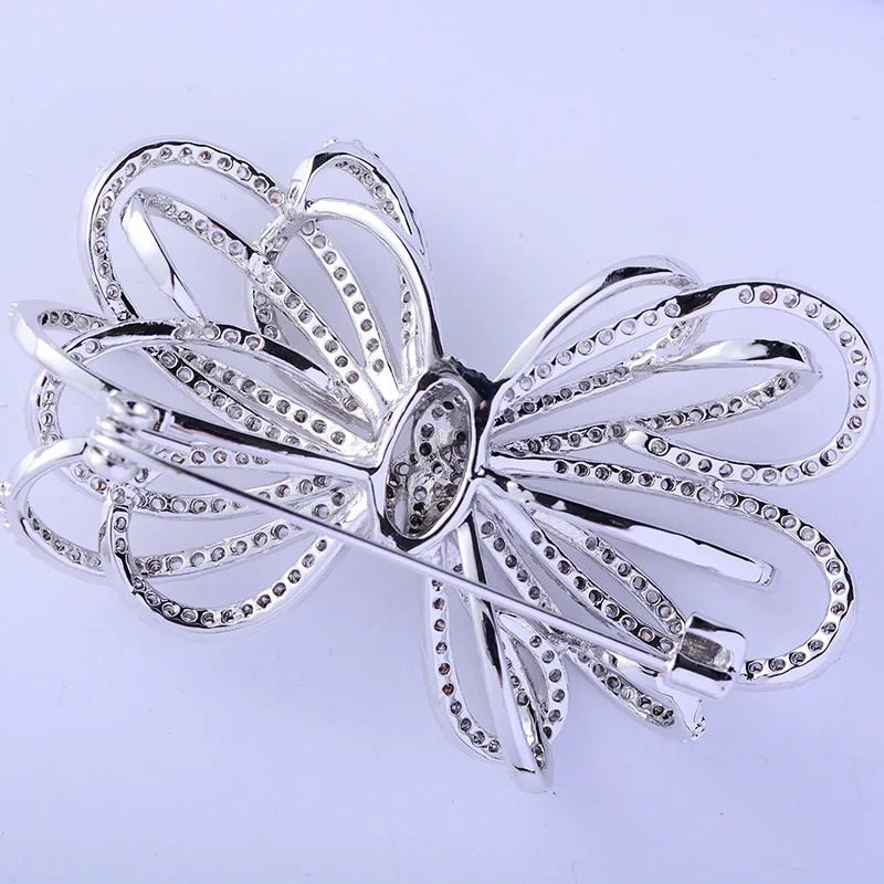 Classic Bowknot Brooch Pin Cubic Zirconia Wedding Clothing Accessories Lady Scarf Buckle Jewelry Gift XR02116F8