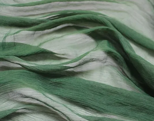 BLACKISH GREEN