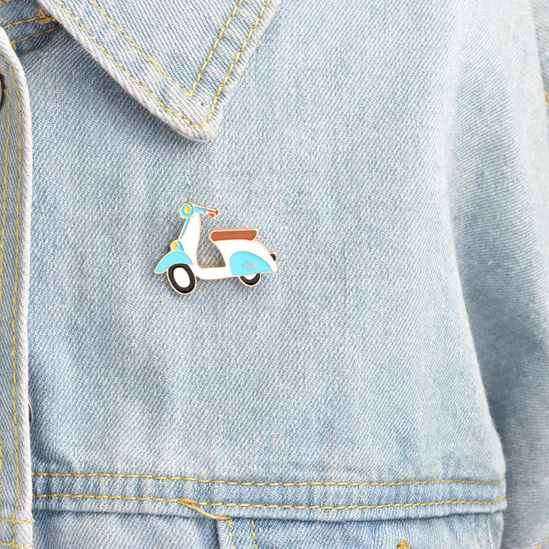 

Motorcycle Brooch Jacket Jeans Enamel Brooches Alloy Badges for Chothing