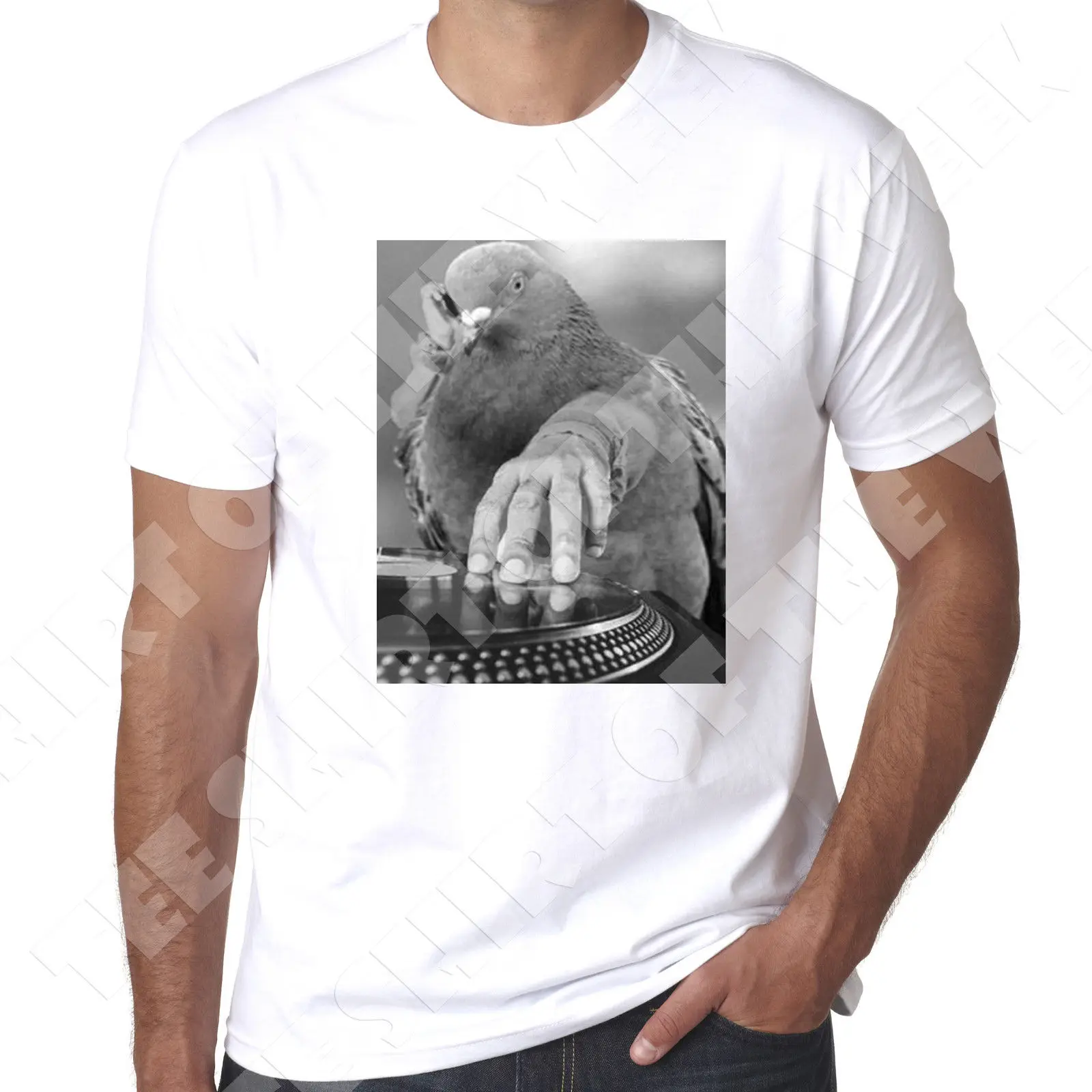 

Dj Pigeon birds with arms djing technics funny mens printed tshirt Harajuku Tops Fashion Classic Unique t-Shirt gift